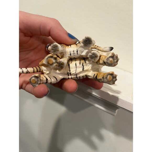 Schleich 2003 adult Tiger and cub RETIRED - Picture 5 of 5